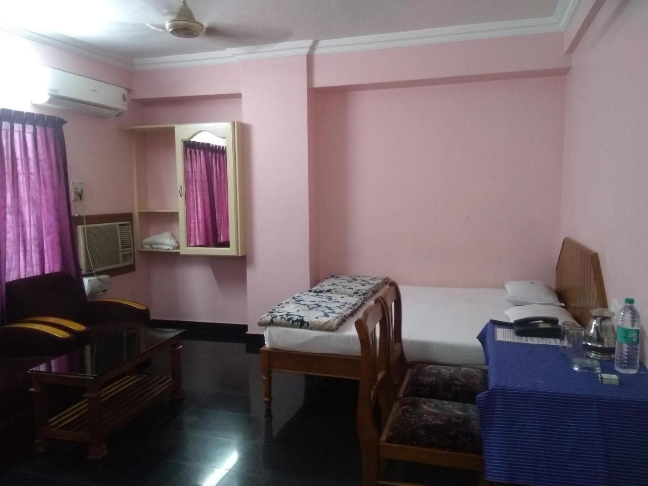 Manjalikulam Tourist Home Thiruvananthapuram Exterior photo